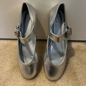 Ballet flats